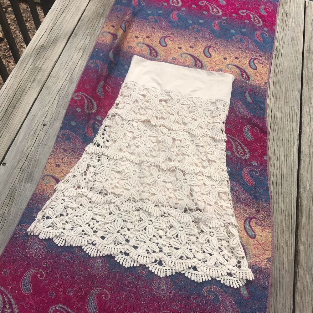 White Knee Length Skirt with Floral Detailing